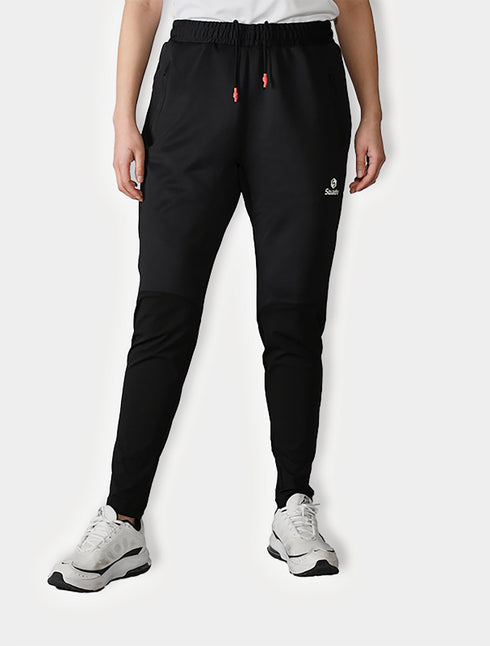 スクアドラ / トレーニングテックフィット・ロングパンツ トレーニング ジャージパンツ ストレッチ メンズ おしゃれ 細身 フィット感 テーパードパンツ スポーツウェア 練習 移動着 服