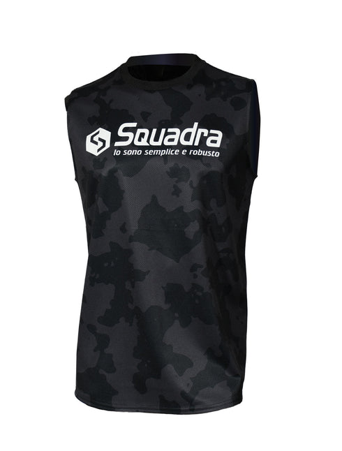 スクアドラ / グラフィック ノースリーブシャツ / デザイン性と機能性を兼ね揃えたノースリーブシャツ。