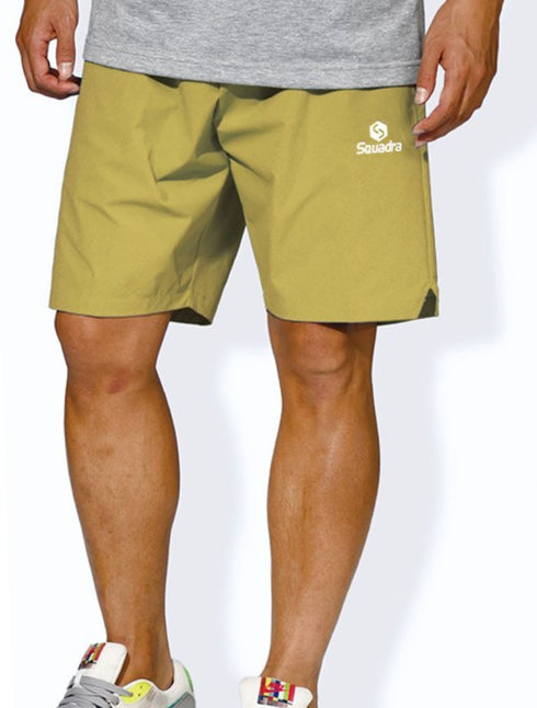 スクアドラ /ハイストレッチウーブンハーフパンツ / ベージュ / 4方向へと伸縮するハイストレッチ素材でスポーティーな履き心地に。