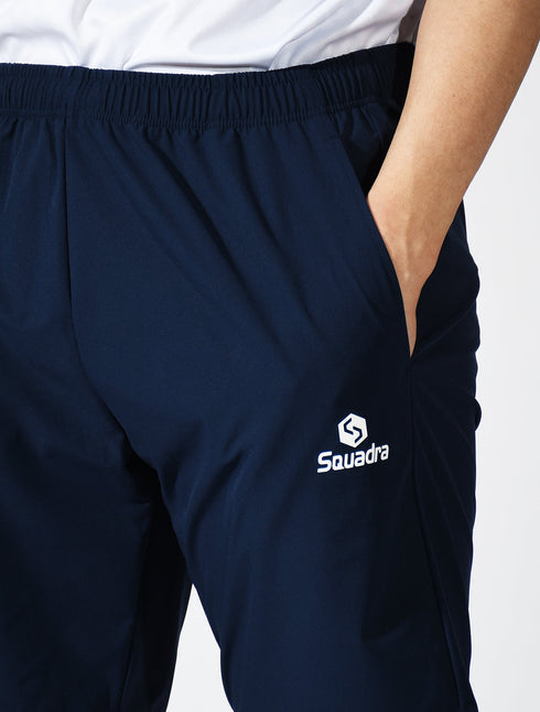 スクアドラ / ハイストレッチ・ウーブンハーフパンツ / シンプルでおしゃれなシルエットだからシティユースにもおすすめ。