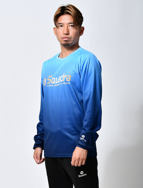 スクアドラ / グラフィックロングスリーブプラクティスシャツ 昇華プリントで色や柄を表現しているため、生地の通気性や機能性を損ないません。