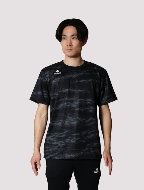 スクアドラ / グラフィック プラクティスシャツ / 給水速乾性に優れていて、真夏のトレーニング時にも使えるプラクティスシャツ。