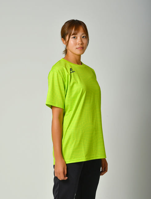 スクアドラ / グラフィックプラクティスシャツ / 軽量でストレッチ性に優れたプラクティスシャツ。