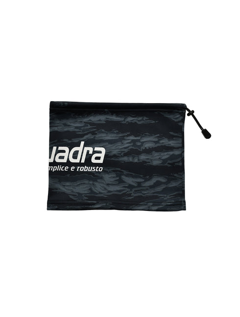 スクアドラ / ネックウォーマー タイガーカモ柄でネックウォーマーが登場。アジャスターでフィット感を調整可能。