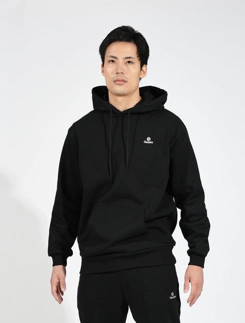 スクアドラ / フーディスウェットプルオーバー / ユニセックスアイテムだから、性別関係なく揃えることができます。