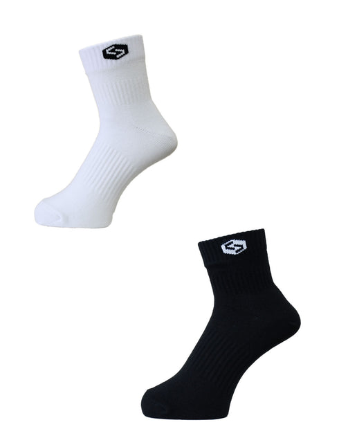 スクアドラ / バレーボール・ショートソックス / バレーボールだけでなく、どんなスポーツシーンにも。もちろん日常使いも可能です。